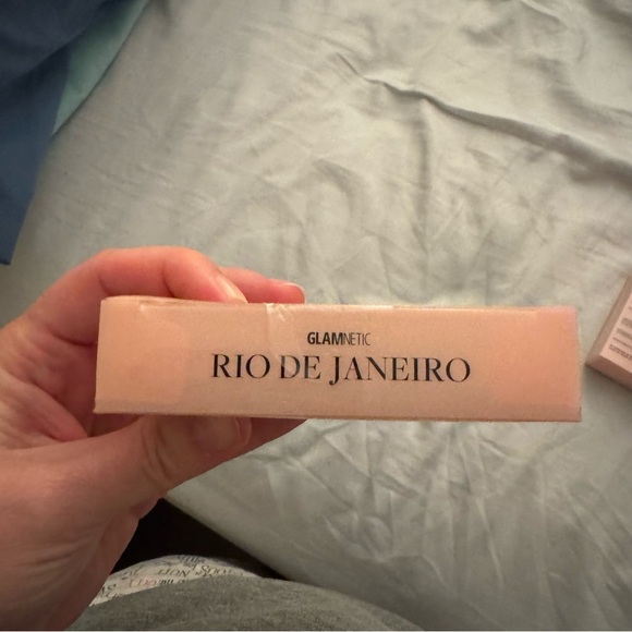 Glamnetic Green Press-On Nails - Picture 2 of 3